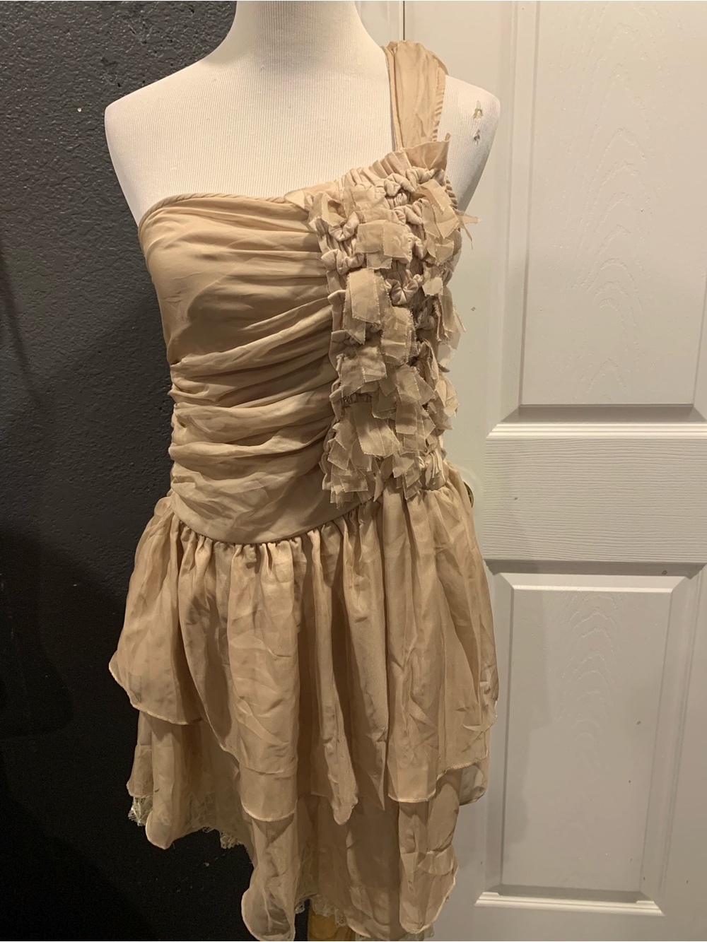 Ryu Beige Lightweight Casual Top